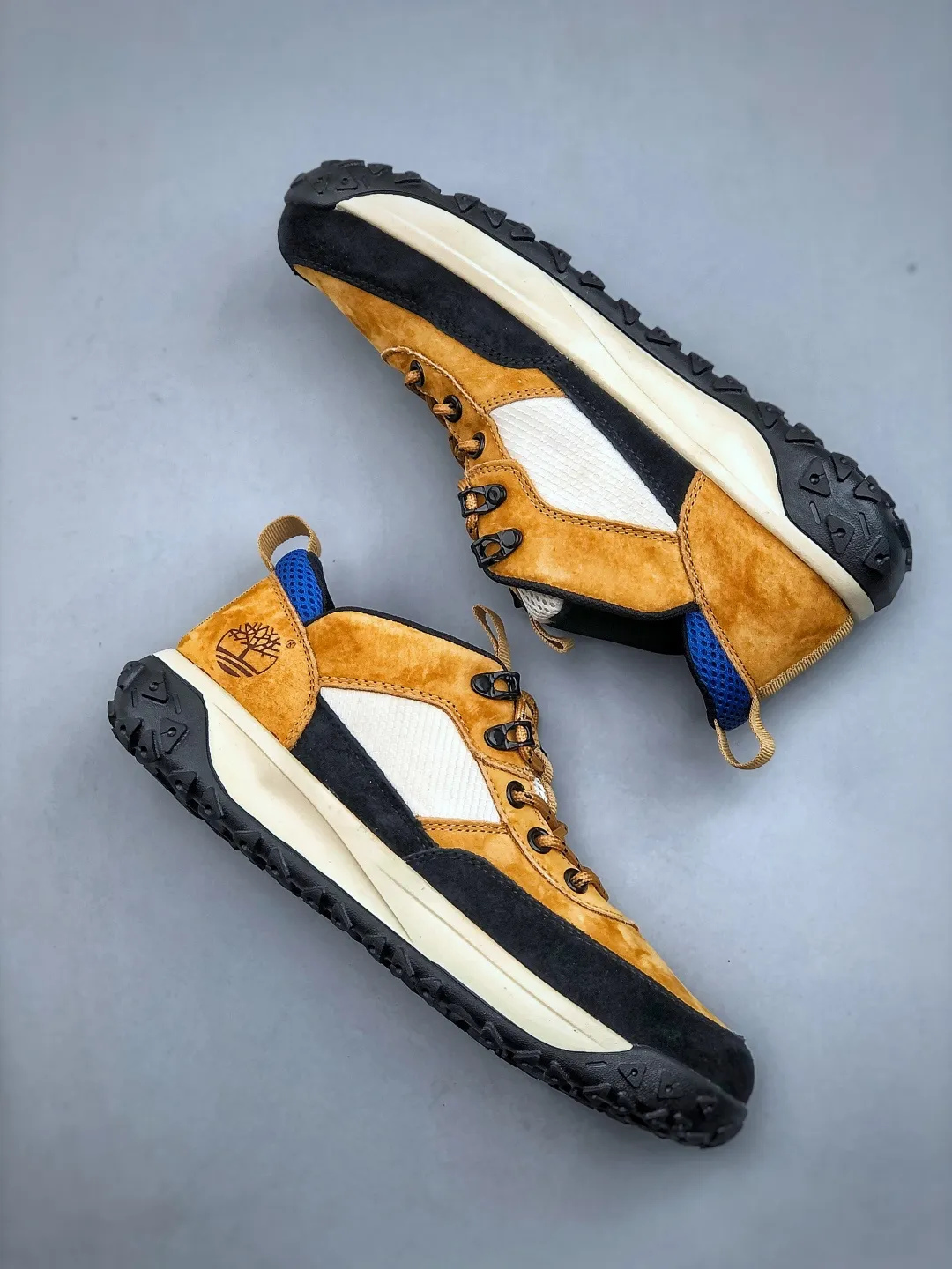 Welfare special offer 💰360 New arrivals 🚀Timberland Timberland outdoor low-top casual shoes series Guangdong factory quality Original box original packaging 25ss new fashion trend matching The fabric is made of Italian 🇮🇹 top matte fine-grained cowhide with anti-odor and anti-corrosion genuine leather latex insoles to give you a perfect wearing experience High quality and durable, a must-have for sportsmen Specially designed to not look handsome High-quality and first-class foot feel Size: 39-44